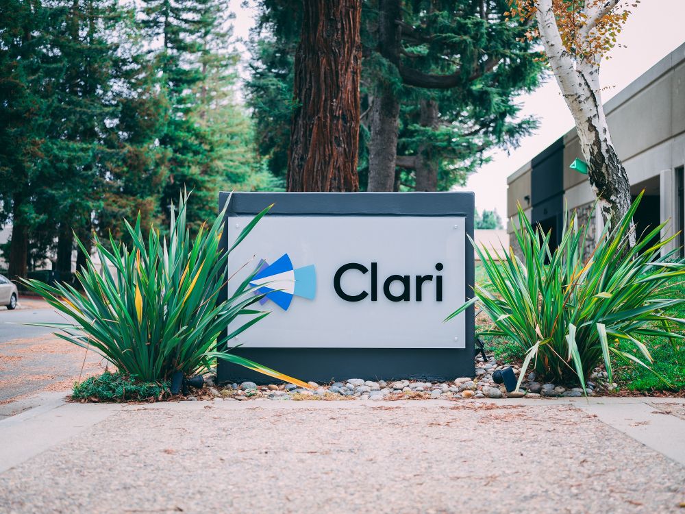 clari office